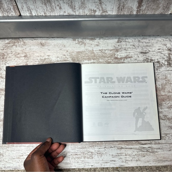 STAR WARS RPG THE CLONE WARS CAMPAIGN GUIDE - Picture 5 of 16